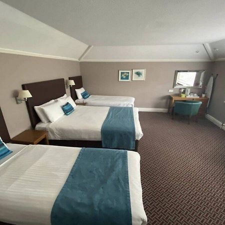 בורנמות' Hinton Firs Hotel מראה חיצוני תמונה