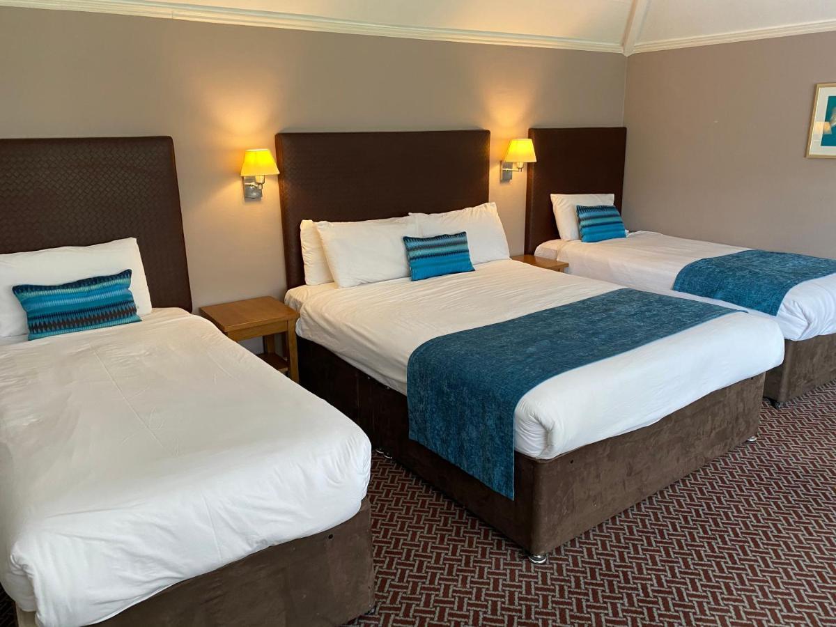 בורנמות' Hinton Firs Hotel מראה חיצוני תמונה