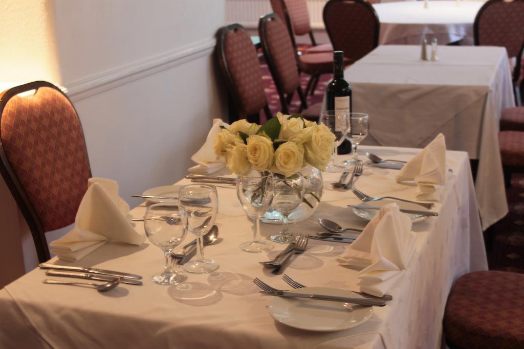 בורנמות' Hinton Firs Hotel מראה חיצוני תמונה